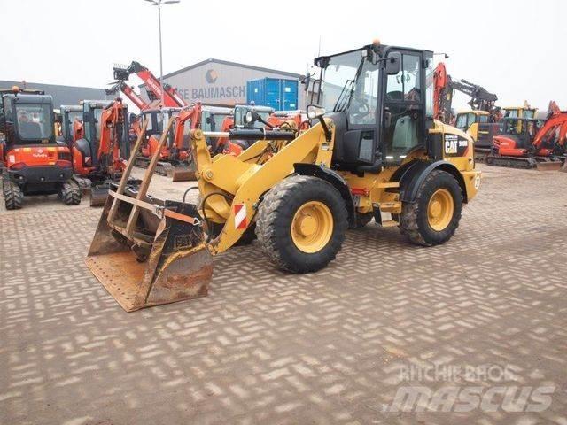CAT 908M / 35 km/h Radlader