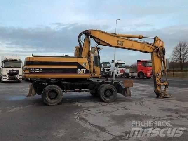 CAT M320 Mobilbagger