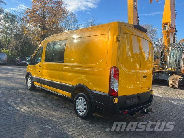 Ford Transit Lieferwagen