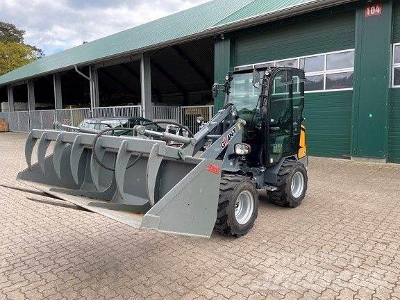GiANT G2200 HD Hoflader
