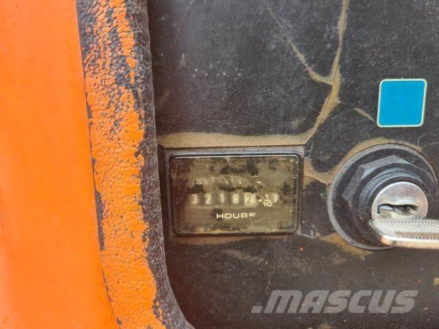 JLG 450 AJ - Gelenkteleskoparbeitsbühnen