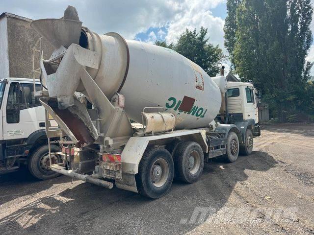 MAN 32.364 8x4 10m³ Betonmischer