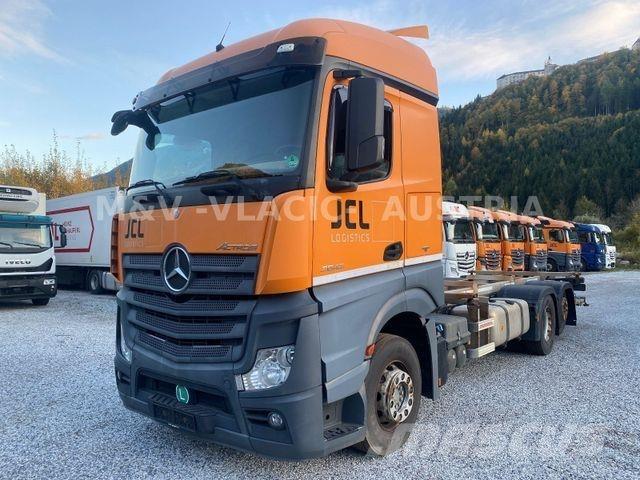 Mercedes-Benz 2542 Wechselfahrgestell
