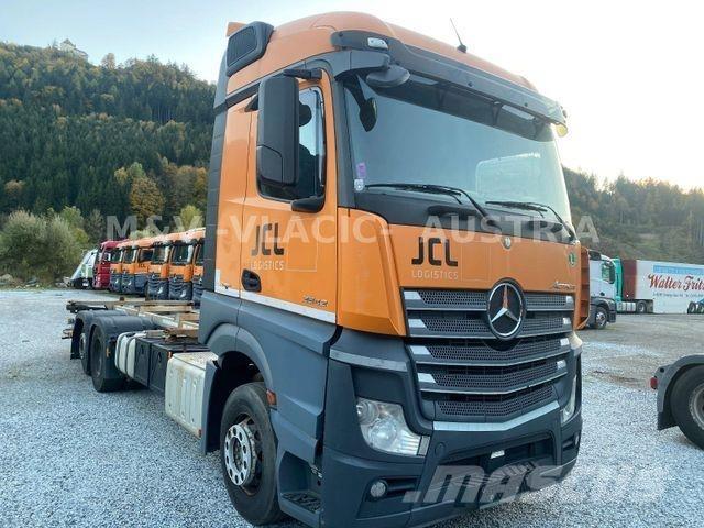 Mercedes-Benz 2542 Wechselfahrgestell