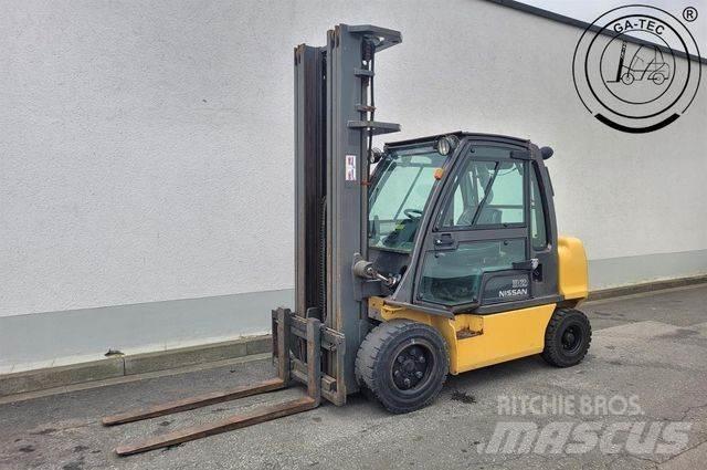 Nissan YG1D2A320 Diesel heftrucks
