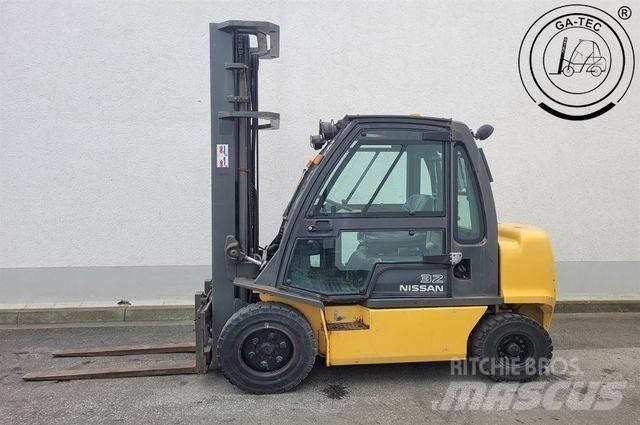 Nissan YG1D2A320 Diesel heftrucks