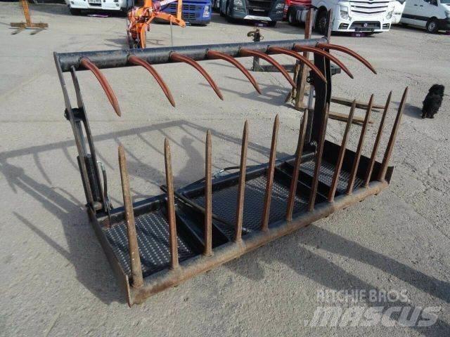  TRAC LIFT hay forks Sonstige Grünlandgeräte