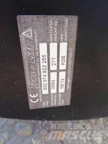  TRAC LIFT hay forks Sonstige Grünlandgeräte