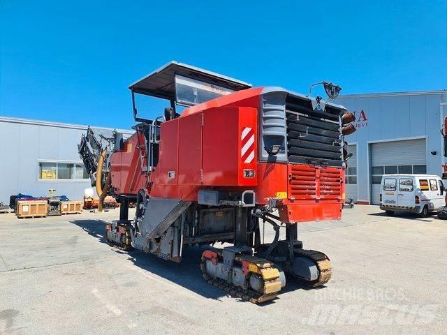 Wirtgen W210 Asphaltfräsen