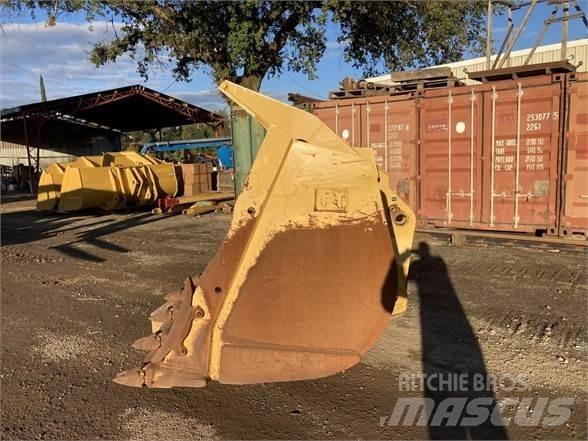 CAT 986H Schaufeln