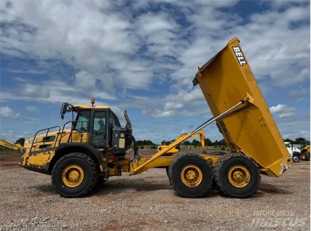Bell B30E Dumper - Knickgelenk