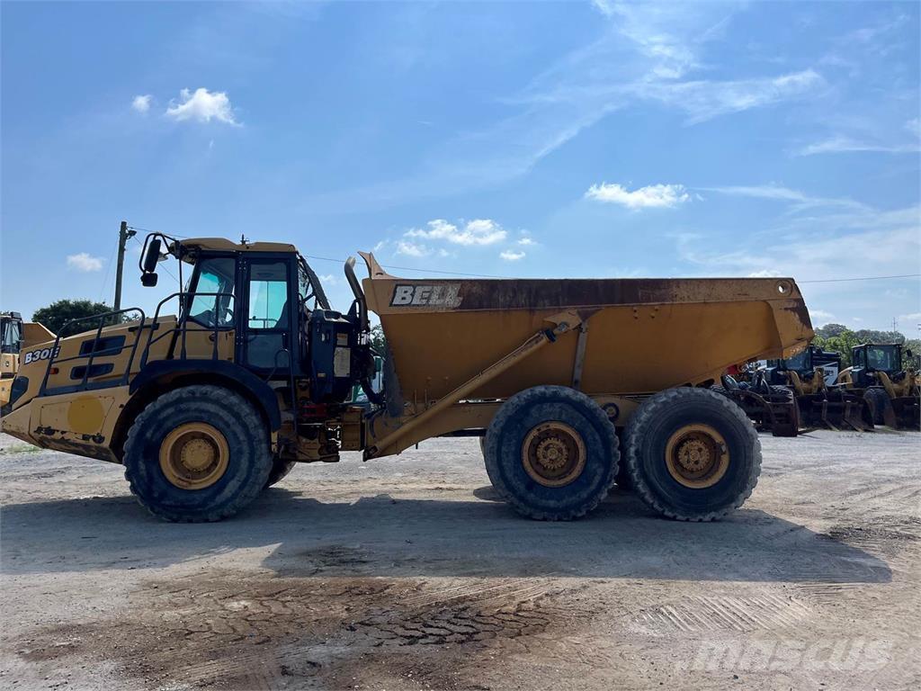 Bell B30E Dumper - Knickgelenk
