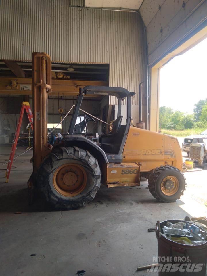 CASE 586G Heftrucks overige