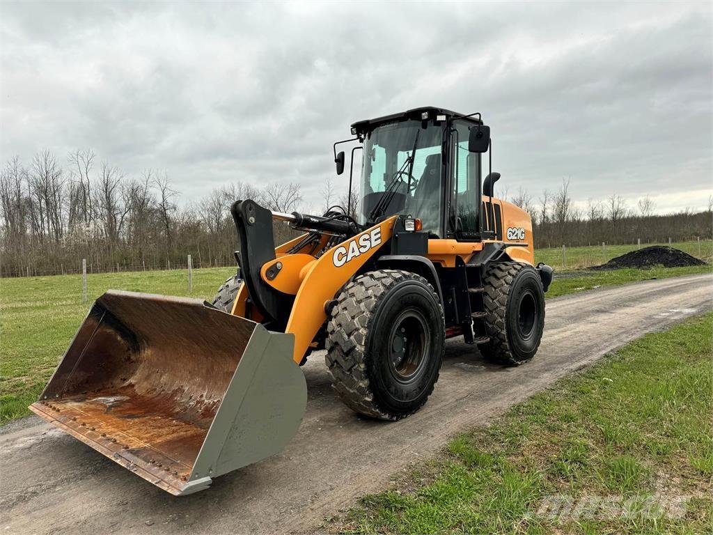 CASE 621G Radlader