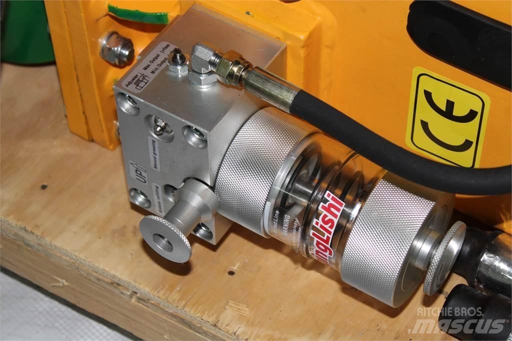 CAT  Hammer / Brecher