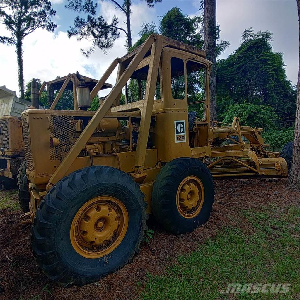 CAT 120 Grader