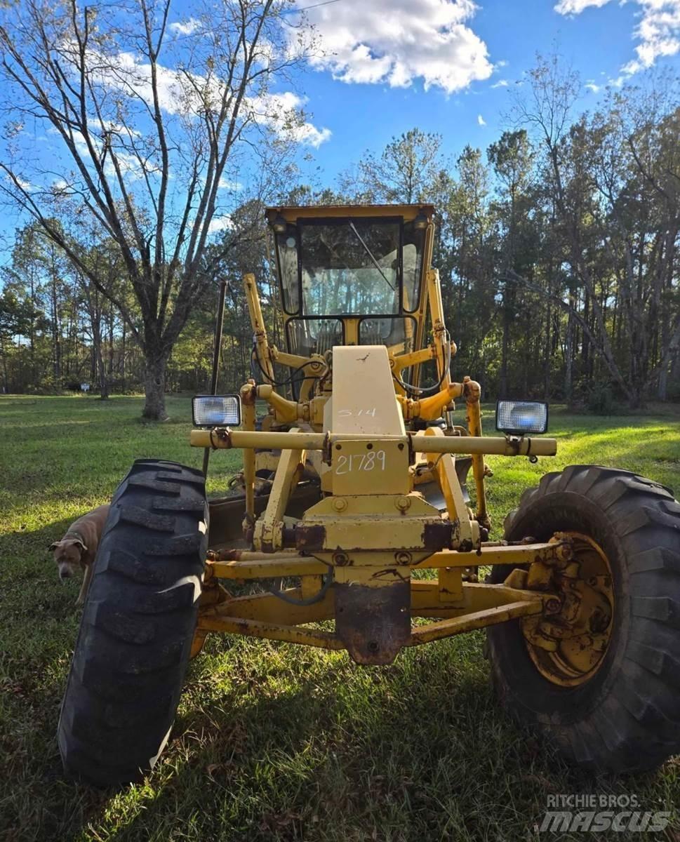 CAT 120G Grader