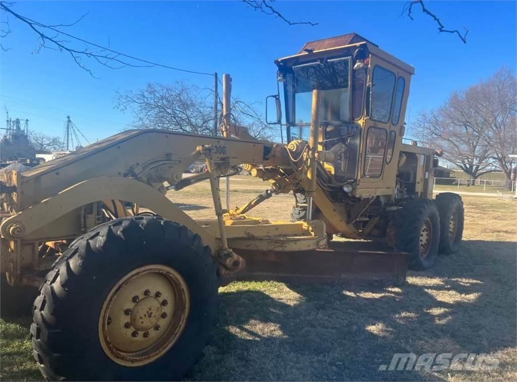CAT 130G Grader