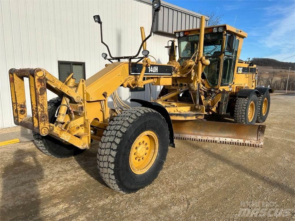 CAT 140H Grader