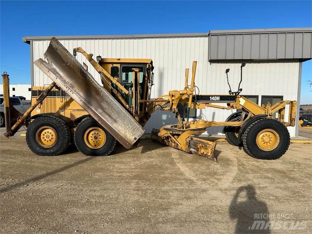 CAT 140H Grader