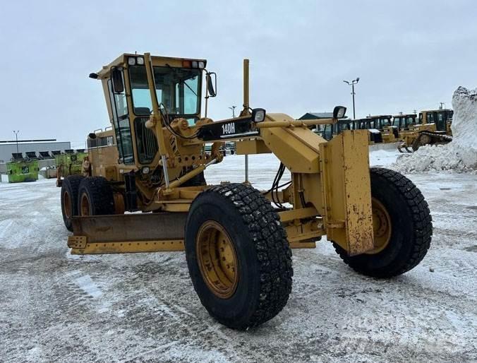 CAT 140H Grader