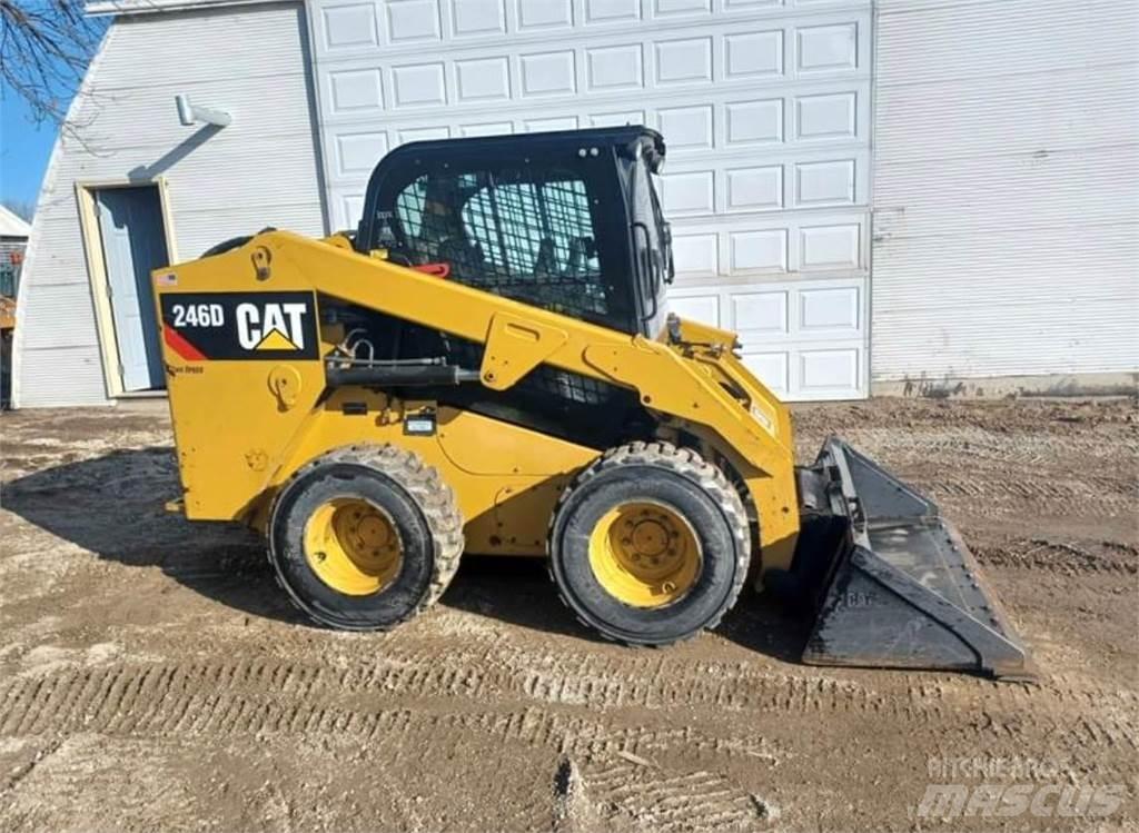 CAT 246D Kompaktlader