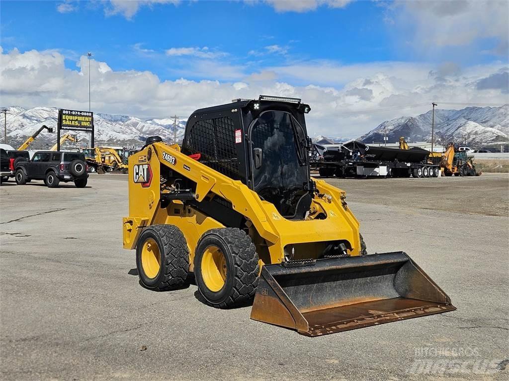 CAT 246D3 Kompaktlader