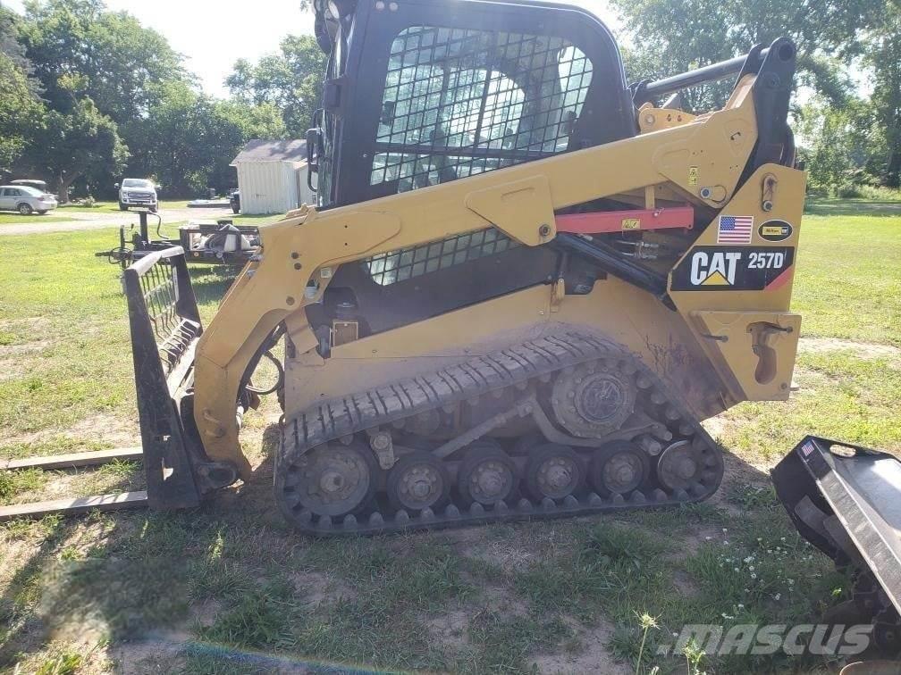 CAT 257D Kompaktlader