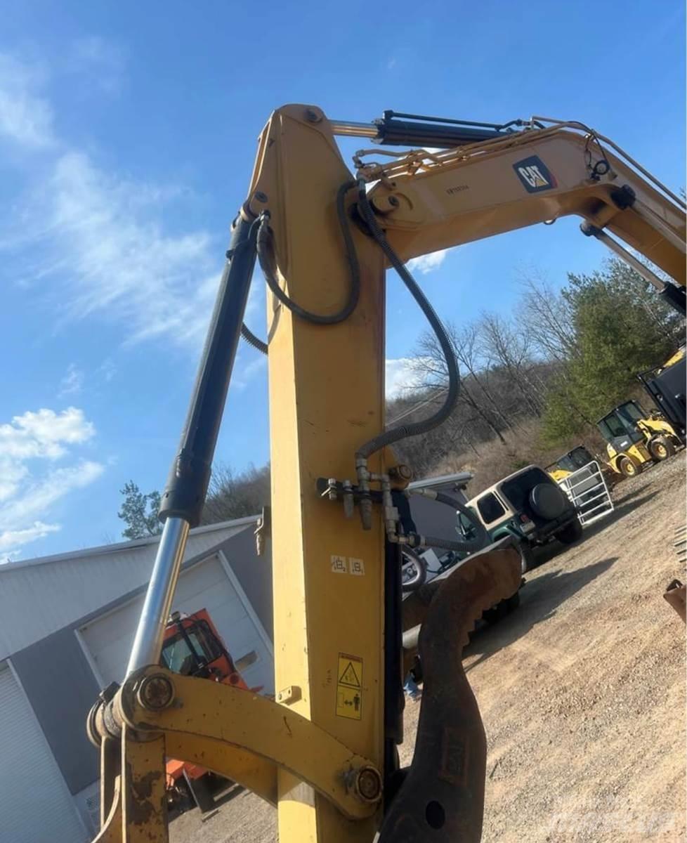 CAT 310 Raupenbagger
