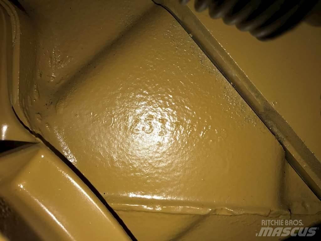 CAT 3208T Motoren