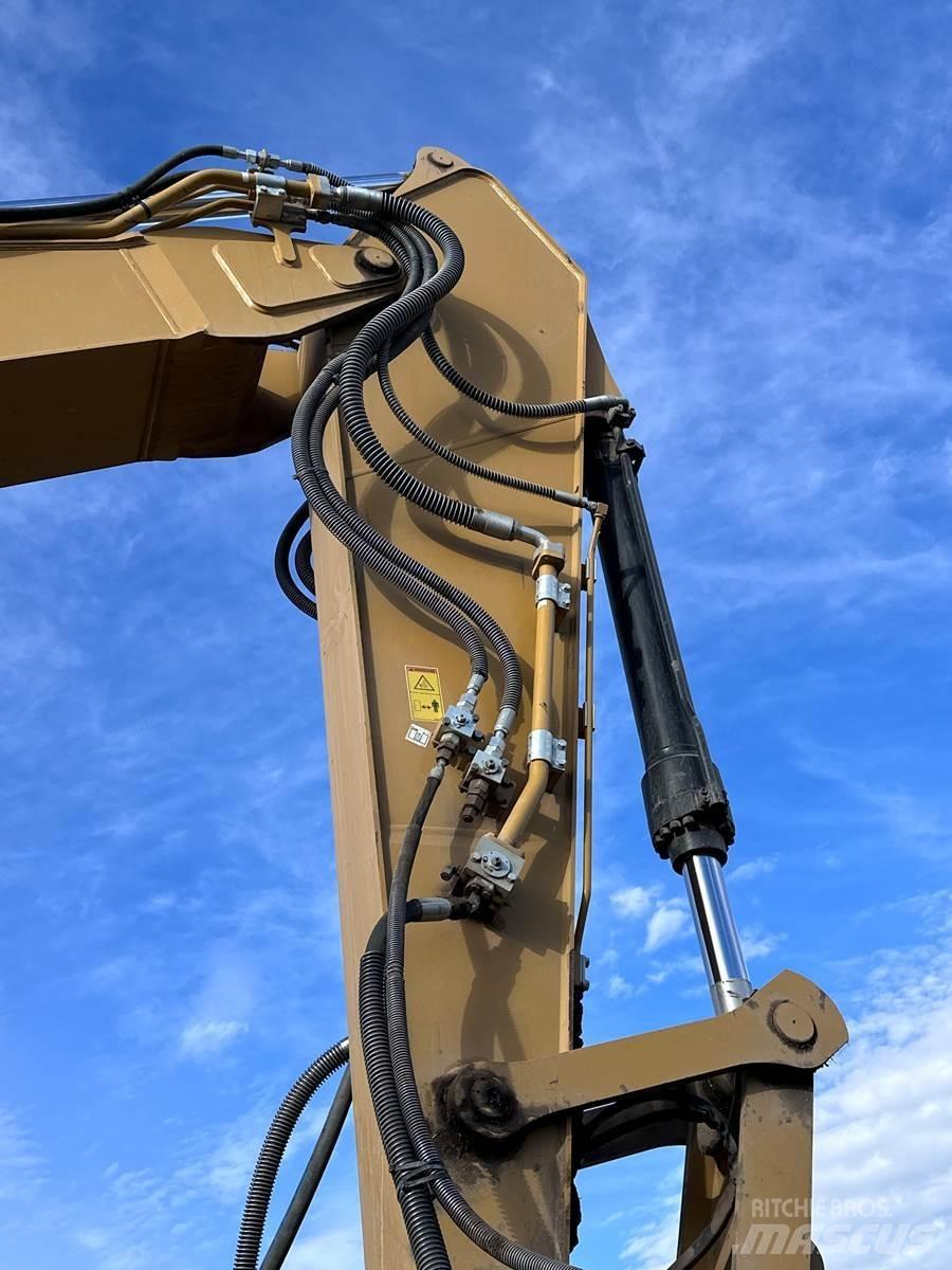 CAT 326 Raupenbagger