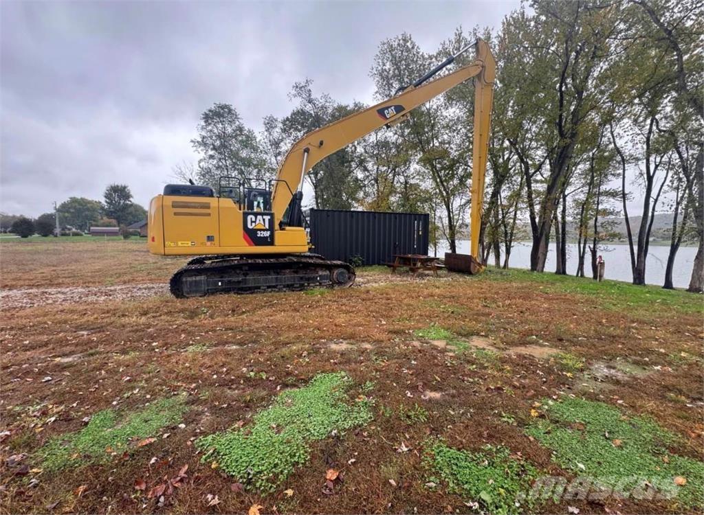 CAT 326F Long Reach Bagger