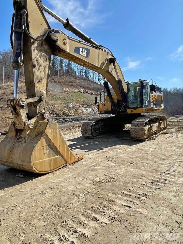 CAT 374DL Raupenbagger