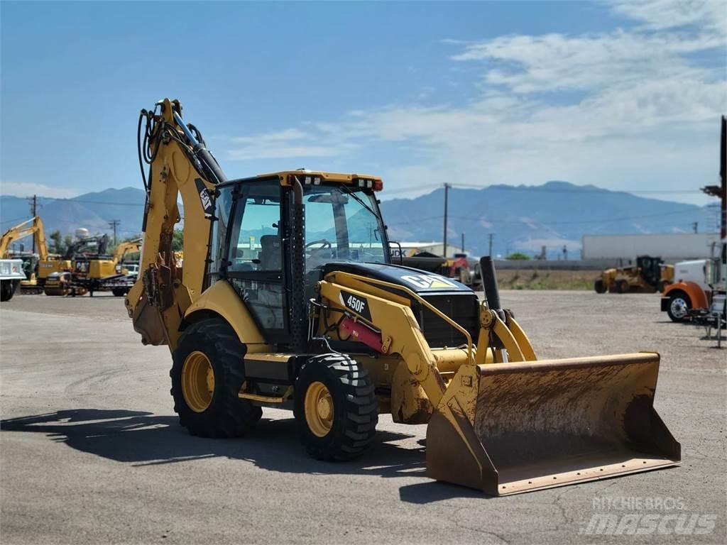 CAT 450F Baggerlader