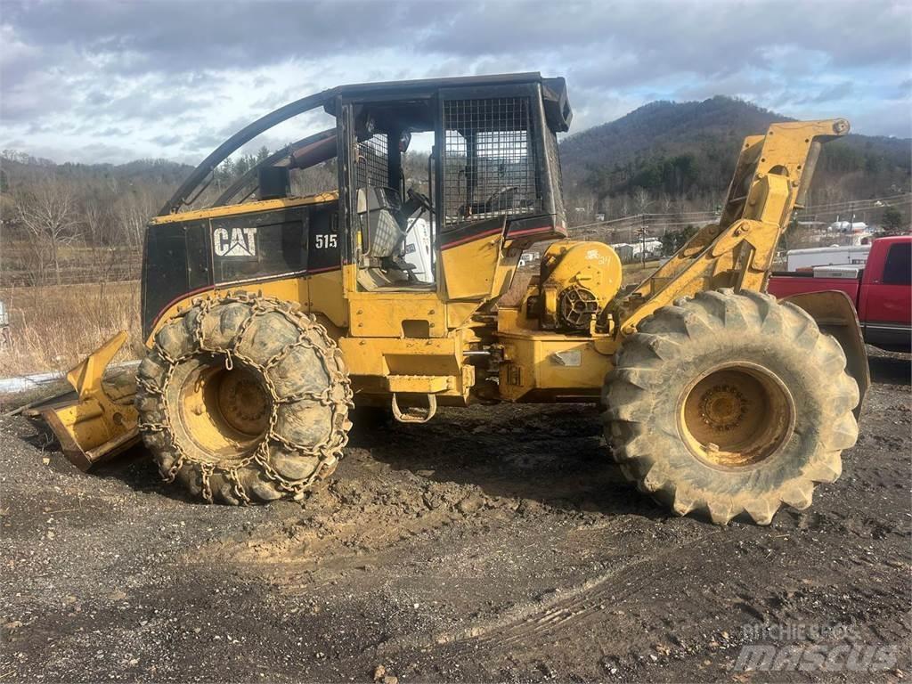 CAT 515 Stammholzschlepper