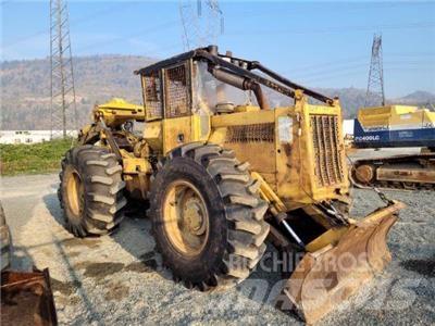 CAT 518 Stammholzschlepper