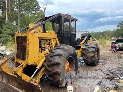 CAT 518 Stammholzschlepper