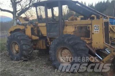 CAT 518 Stammholzschlepper