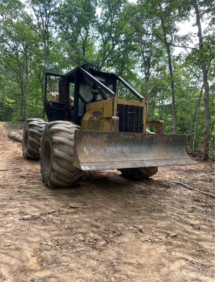 CAT 518C Stammholzschlepper