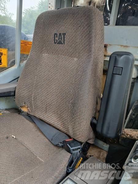 CAT 521 Forstanhänger/Rückewagen