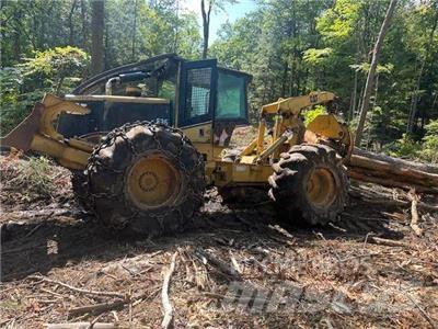 CAT 525 Stammholzschlepper