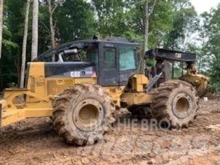 CAT 525C Stammholzschlepper