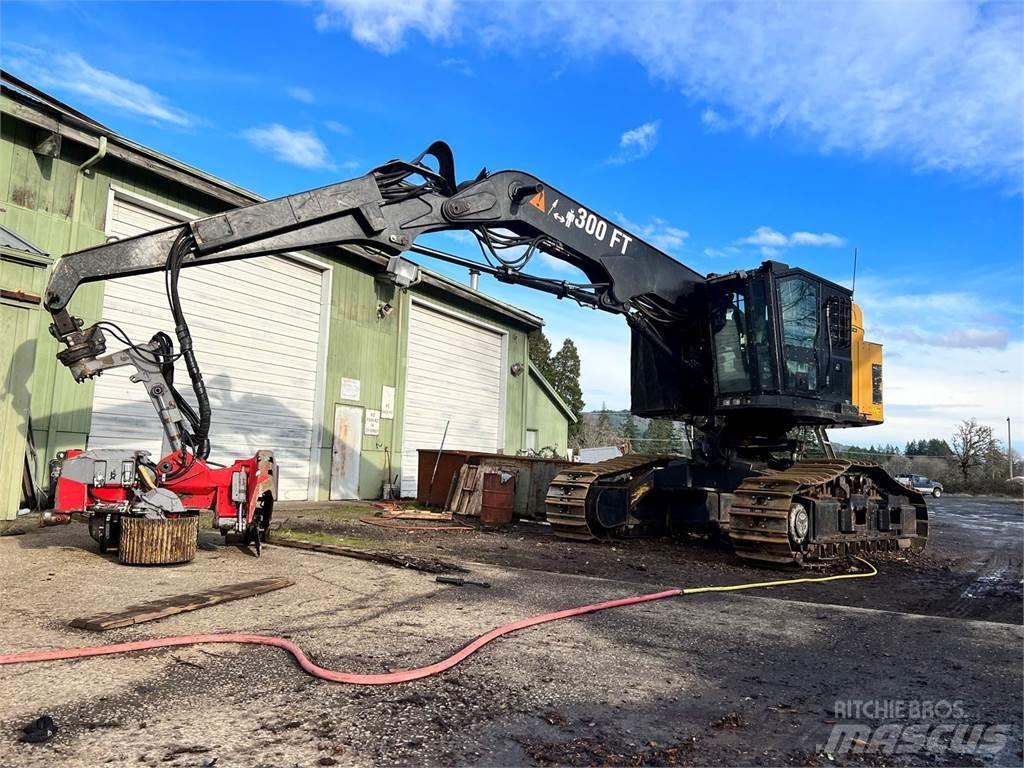CAT 532 Harvester