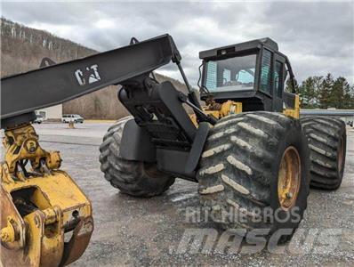 CAT 535C Stammholzschlepper
