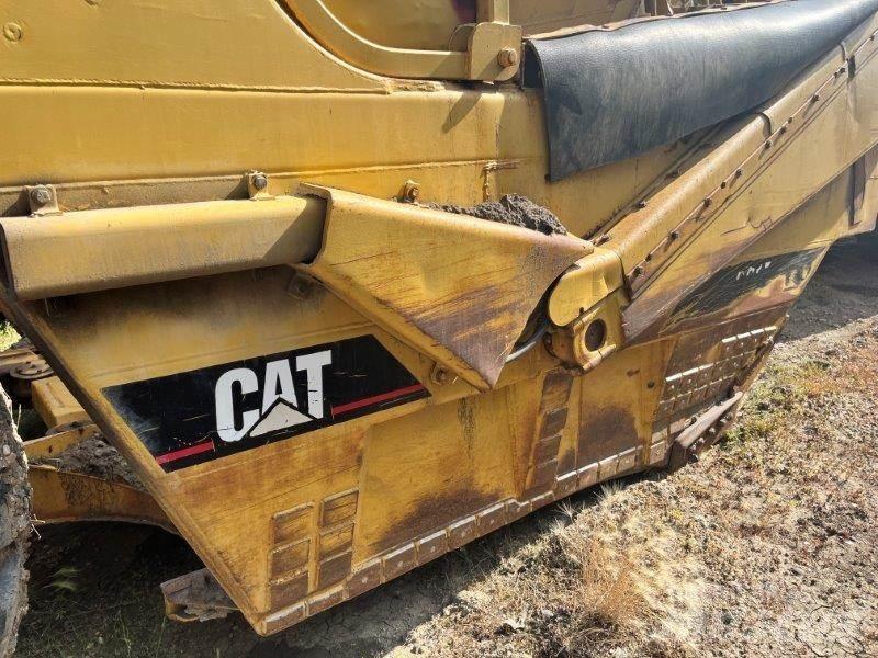 CAT 621E Schaber