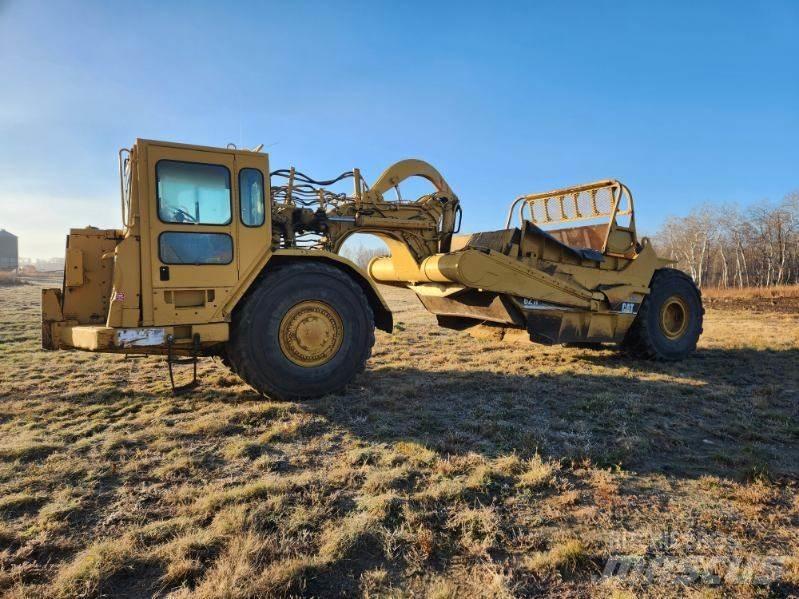 CAT 621F Schaber