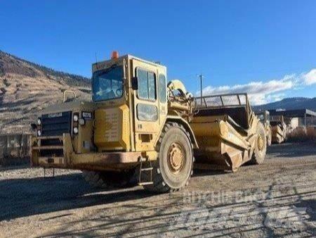 CAT 621G Schaber