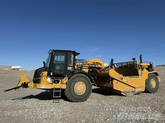 CAT 627 Schaber