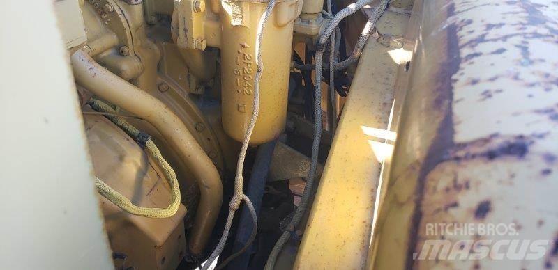 CAT 627B Schaber