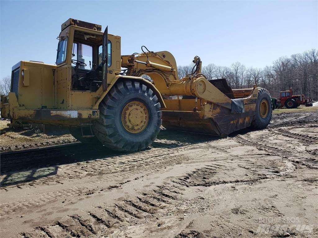CAT 631D Schaber